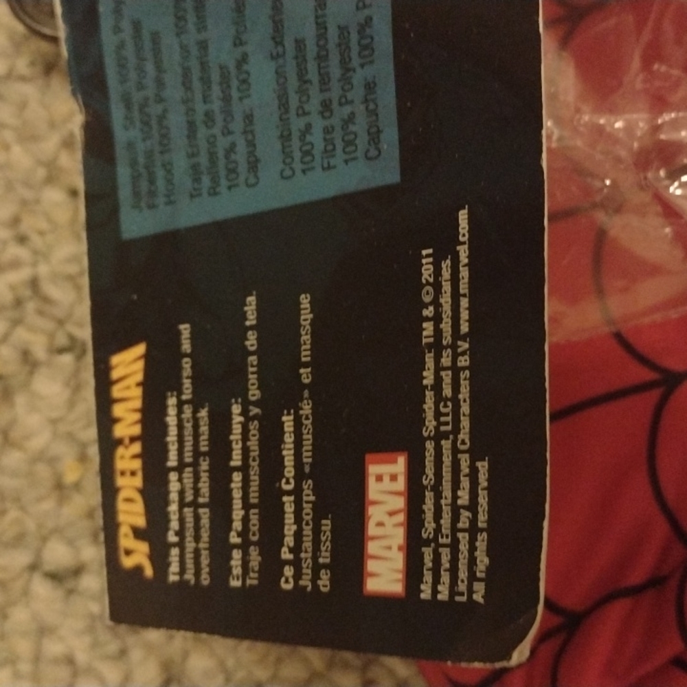 Spider Man costume - Picture 8 of 9